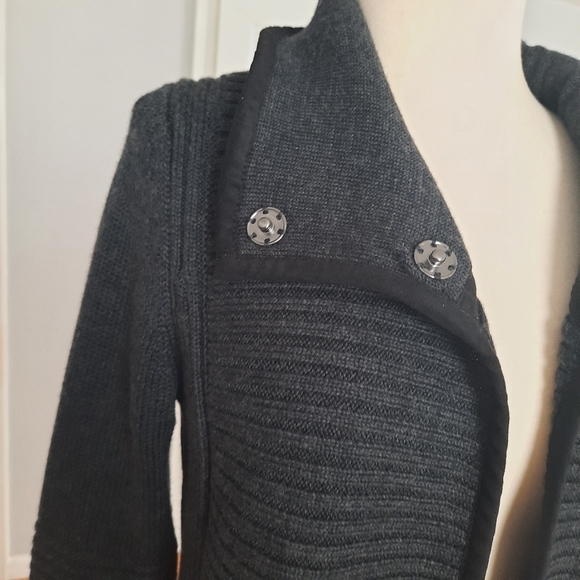 Wool blend gray open cardigan sweater - Picture 2 of 12